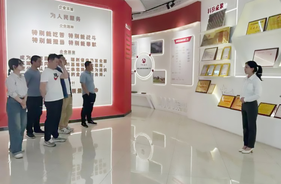 南昌市政建設集團開展“重溫奮斗史，啟航新征程”企業(yè)展廳講解活動